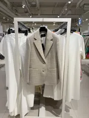 LANVIN ランバン ウール＋シルク ブレンド ベージュ ジャケットのサムネイル
