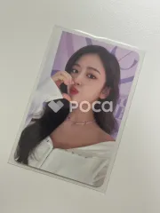 IVE ユジン IVE THE FIRST FAN CONCERT The Prom Queens RANDOM PHOTOCARD PACK