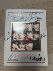 セール中パク・ジフン直筆サイン入り特大写真…Wanna One - メルカリ
