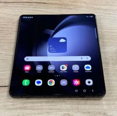 99 Galaxy ZFold4 256GB SIMフリー 国内版 - メルカリ