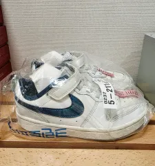 (クリーニング済) NIKE キッズ コートバーロウ ロウ 200mm スニーカー