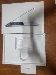 Apple iPad シルバー 本体 充電ケーブル 箱付き - メルカリ