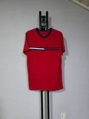 トミーヒルフィガー ユニセックス レッド ストライプ 半袖Tシャツ S