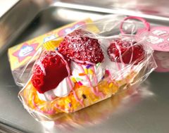 イチゴとオレンジのプチシュークリーム フェイクスイーツ 食品サンプル
