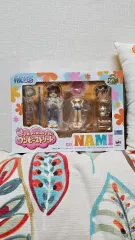 ONE PIECE P O P ピンク STREET ナミ フィギュア