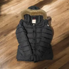 MONCLER(モンクレール) クラニー ロング ダウン ジャケットのサムネイル