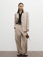 新品】 sacai プリーツフレア パンツ size0 - メルカリ