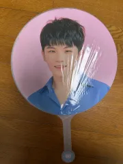 SEVENTEEN ウジ うちわ 出品