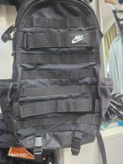 新品 ￥3850 NIKE ナイキ デイパック 25L リュック バックパック