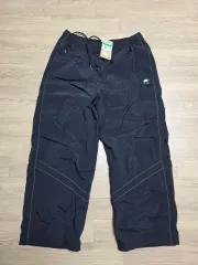 ナイキ エアトラックパンツ