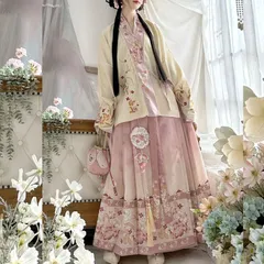 人気商品 新品未使用 明制対襟交穿刺繍漢服   春夏秋用 馬面裙 吊り帯付き 日常着 優雅中華風スタイル 撮影会・イベント用 プレゼント最適 高品質デザインのサムネイル