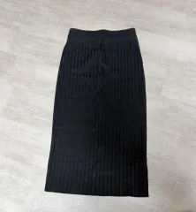 GUESS ゴージ スカートのサムネイル