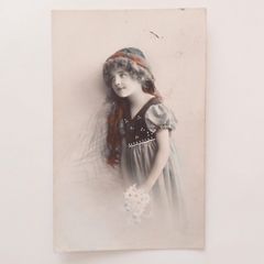 フランスアンティークポストカード 嬉しいエレンちゃん - メルカリ