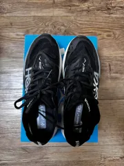 HOKA ONE ONE ホカオネオネ ロケット x2 ブラック 275のサムネイル