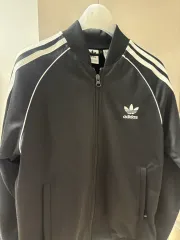 アディダス ジャージ