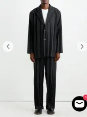 セットアップ ISSEY MIYAKE オムプリッセ あんさんぶる エッジ ジャケット/パンツ ブラックのサムネイル