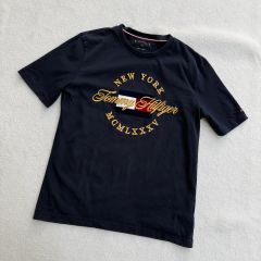 TOMMY HILFIGER 刺繍ロゴ Tシャツ ネイビー L 手洗い洗濯済 - メルカリ