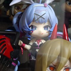 ☆新品未開封☆匿名配送【ピンク＆ブルー】ねんどろいど ロビー・ザ 