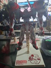 MG 1/100 サザビーVer.ka とRX-93 μガンダムのペア - メルカリ