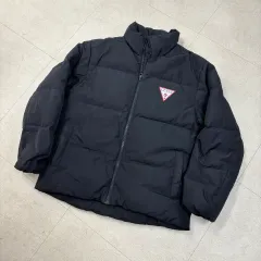GUESS ゲス ダック ダウン ビックロゴ ダウンのサムネイル