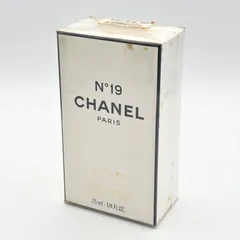 【未開封】CHANEL / N°19 PARFUM VAPORISATEUR POUR LE SAC 7.5㎖