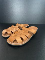 ラボッテガルディエンヌ レザーサンダル 美品 フランス製 42 ラボッテガルディエンヌ レザーサンダル 美品 フランス製 42 - メルカリ
