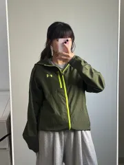 送料無料) UNDER ARMOUR アンダーアーマー ウィンドブレーカー M サイズ