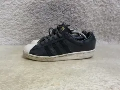 270 adidas アディダス SUPERSTAR ブースター ブラック スニーカー 中古 靴