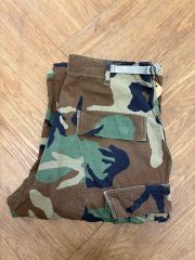 25FW Supreme Cargo Pant W30 迷彩カーゴパンツ - メルカリ