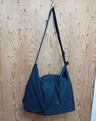 MB ULTIMATE FABRIC ハーフムーンボディバッグ BIG - メルカリ MB ULTIMATE FABRIC ハーフムーンボディバッグ BIG - メルカリ