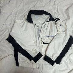 VANQUISH 渋谷スタジャン L /ホワイトロゴ入り - メルカリ