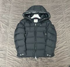 美品 希少 7サイズ MONCLER モンクレール ARNEB ダウンジャケット