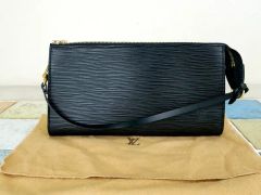 19【美品】ルイヴィトン エピ クレリー ノワール 2WAY 斜めがけバッグ 