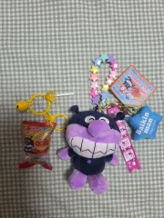 まとめ) ばいきんまん キーホルダー+ アンパンマン お菓子 ピンク緑 キーホルダー 新品