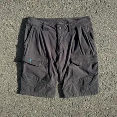 クレッタルムーセン GRIMNER リップストップ カーゴ ハーフパンツのサムネイル