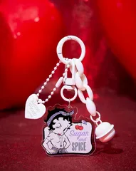 Betty Boop　ベティちゃん　キーホルダー　チェーン　ハート　鈴　ベティブープ　バッグチャーム　キーチャーム　バッグアクセサリー　じゃらじゃらキーホルダー　スクバキーホルダー　可愛い　アメコミ　キャラクター　レトロ　ギフト　プレゼント　海外製品　雑貨のサムネイル