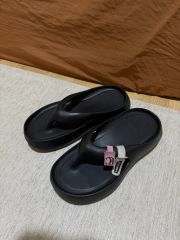 未使用品】fitflop フィットフロップ トングサンダル ブラック 23