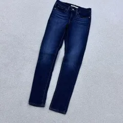 W24 L30 リーバイス スキニー デニム パンツ 0423E