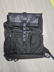 TUMI BRAVO LEATHER 0932388DL LONDON - メルカリ
