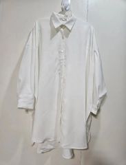 新品 ノーリーズ フリル付きホワイトシャツ 長袖 38サイズ定価15,000円 