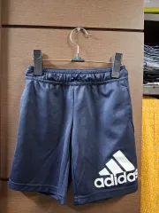 アディダス ネイビ— ハーフパンツ (130)