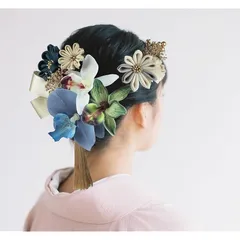 【新品】 胡蝶蘭髪飾り 和装 成人式 ボブ 浴衣 振袖 編みおろし ヘアアクセサリー 結婚式 袴 着物 髪留め 成人式 シロかすみ草 造花 ヘア用 水引き 振り袖 フルセッヘッドドレス 七五三 アクセサリ (水色) 0