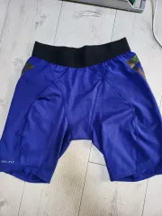 ナイキ ドライフィット ハーフパンツ ブルー