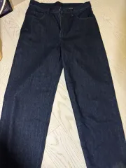 UNIQLO ワイド ストレート ジーンズ