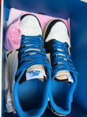 270) NIKE エア ジョーダン1 ロー トラヴィス スコット OG ブルー