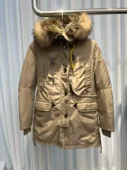 PARAJUMPERS パラジャンパーズ カプチーノ コーデ 約 レディース ダウン アウターのサムネイル