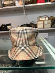 supremeコラボBURBERRY バケットハット ベージュ・チェック柄 - メルカリ