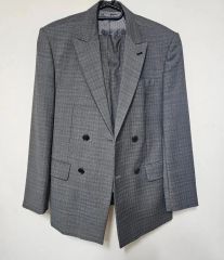 r*x様 新品 GIANFRANCO FERRE ダブルジャケット セットアップ - メルカリ
