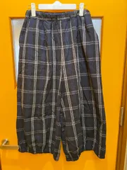 Y【Y7-69】◇ SUN VALLEY    サイズM    ワイドパンツ　黒色　紺色/白色チェック柄　レディース