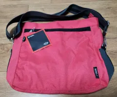 (新品) PUMA プーマ コラボ ミニ ショルダーバッグ